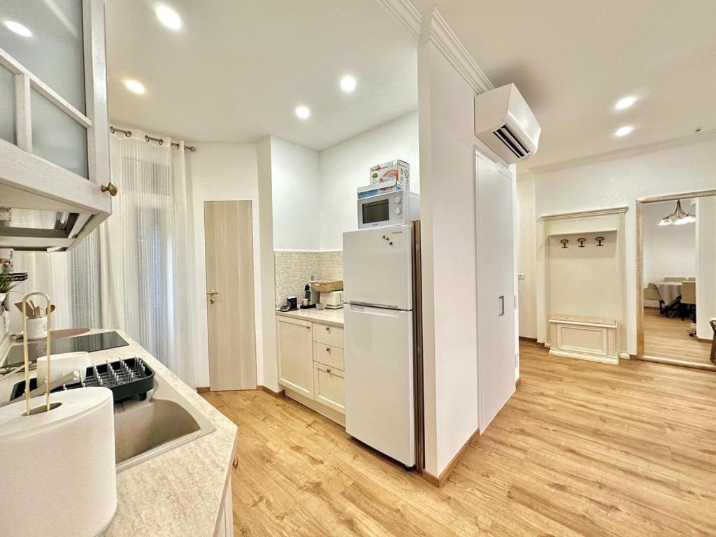Luxe Hugo Negresco Apartment Ница Екстериор снимка
